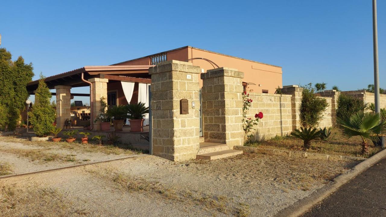 Oniro Specchia Exterior foto